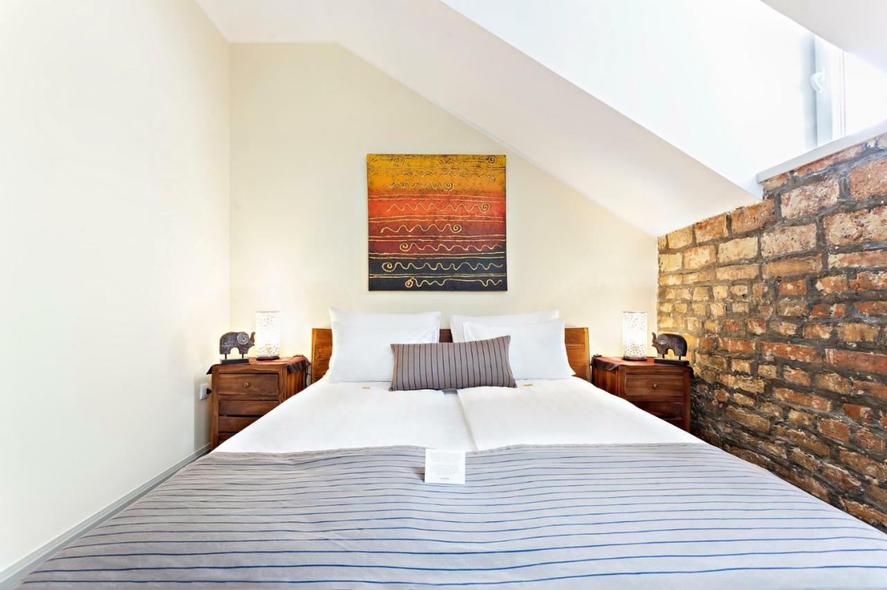 Superb Luxury Suites Belgrád Szoba fotó